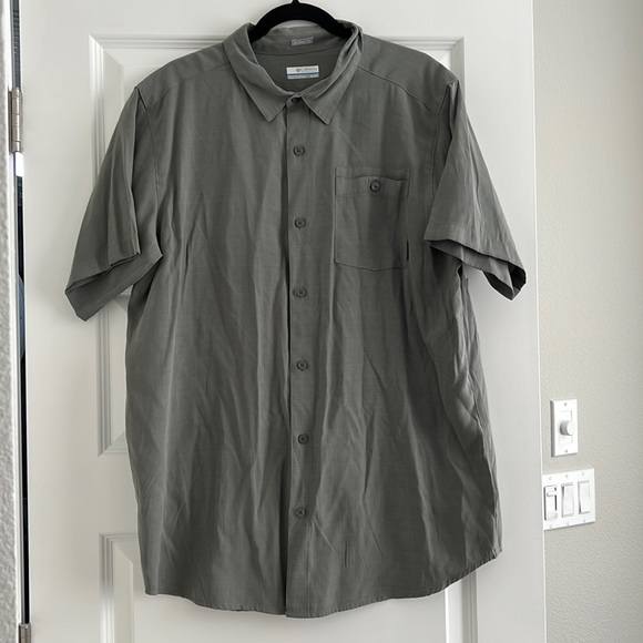 Columbia Other - Columbia Short Sleeve Button Up XL